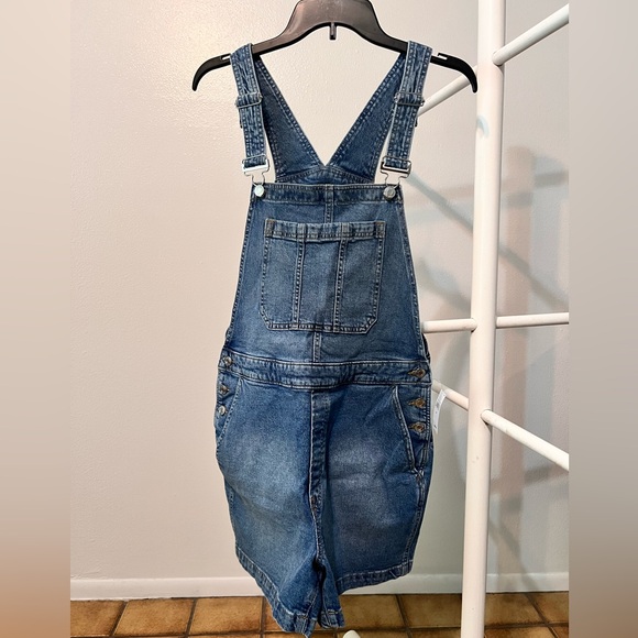GAP Denim - GAP summer 2025 style! Denim light wash Blue Women's Overalls shorts